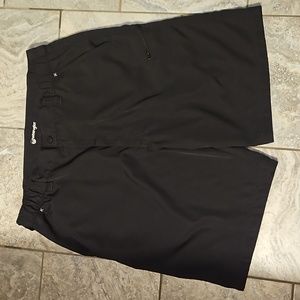 Wrangler Men's Black Golf Shorts